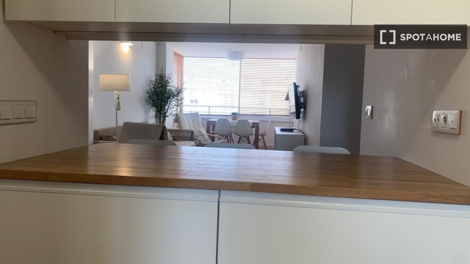 Apartment Valencia, 3 beds, 75m² — photo 2