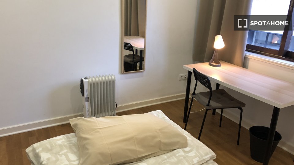 Apartment Coimbra, 4 beds, 129m² — photo 28