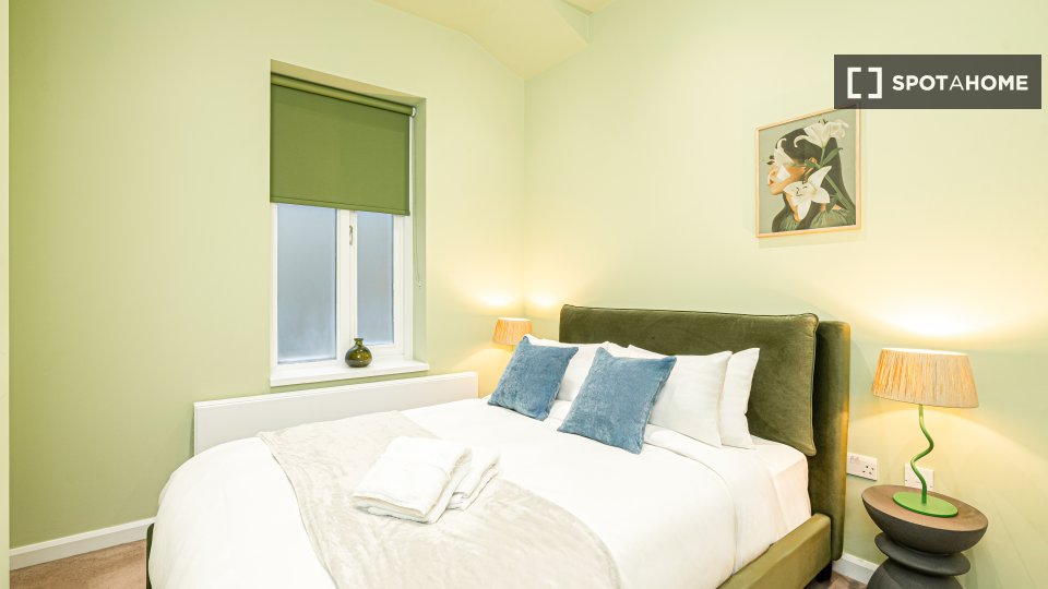 Apartment London, 1 bed, 40m² — photo 1