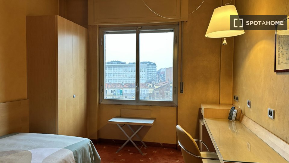 Camera doppia Torino, 52 camere — foto 10