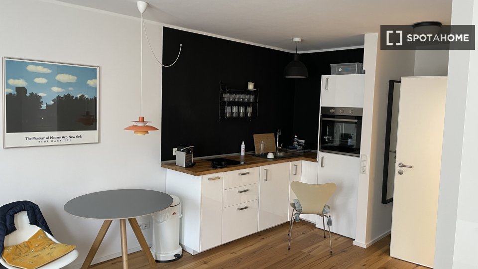 Apartment mono Cologne, 30m² — photo 1