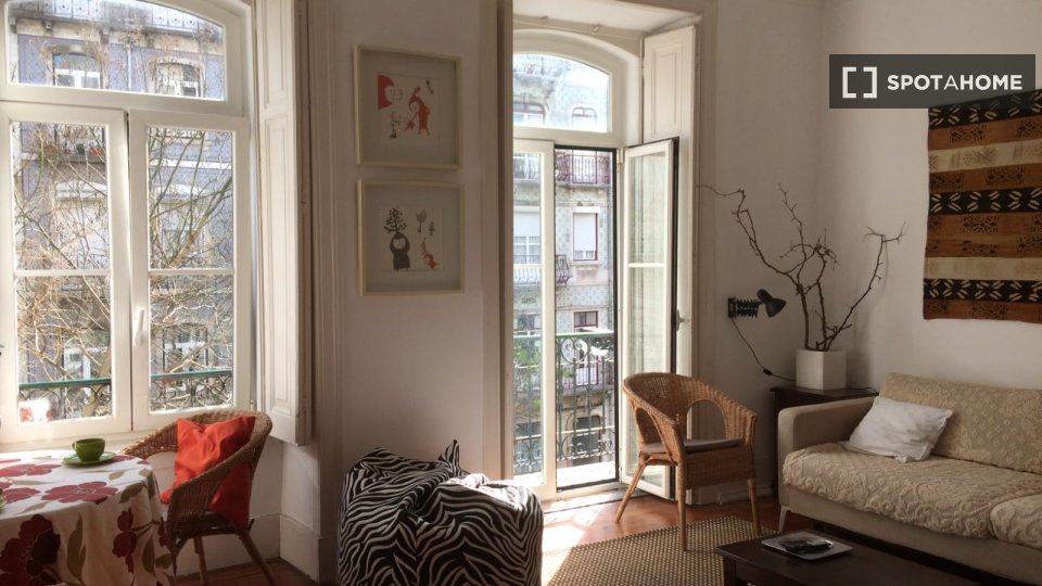 Apartment Lisbon, 1 bed, 95m² — photo 14