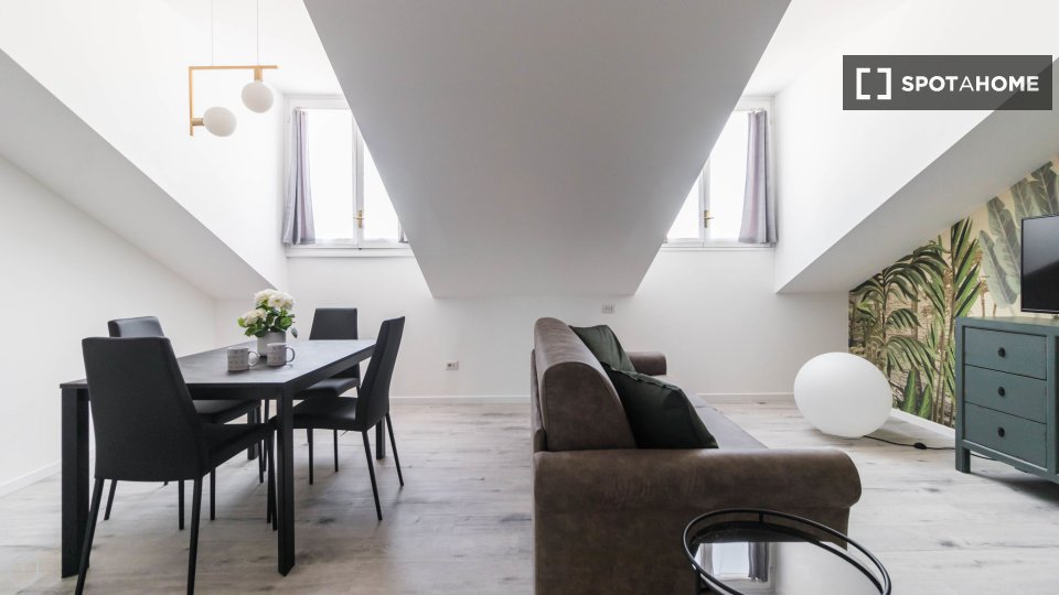 Apartment Milan, 1 bed, 57m² — photo 15