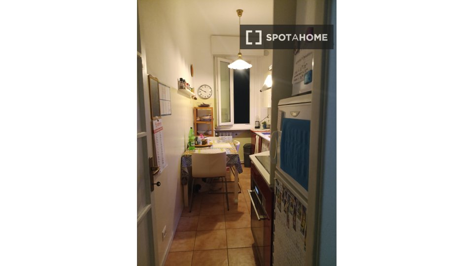 Double room Milan, 3 beds, 100m² — photo 4
