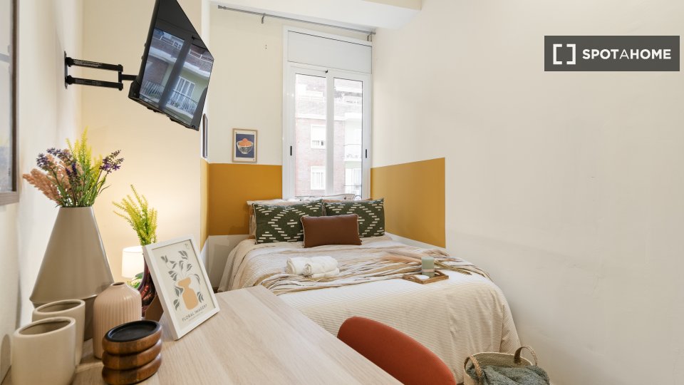 Double room Barcelona, 8 beds, 150m² — photo 52