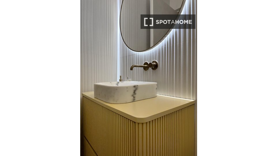 Apartment Milan, 2 beds, 120m² — photo 4