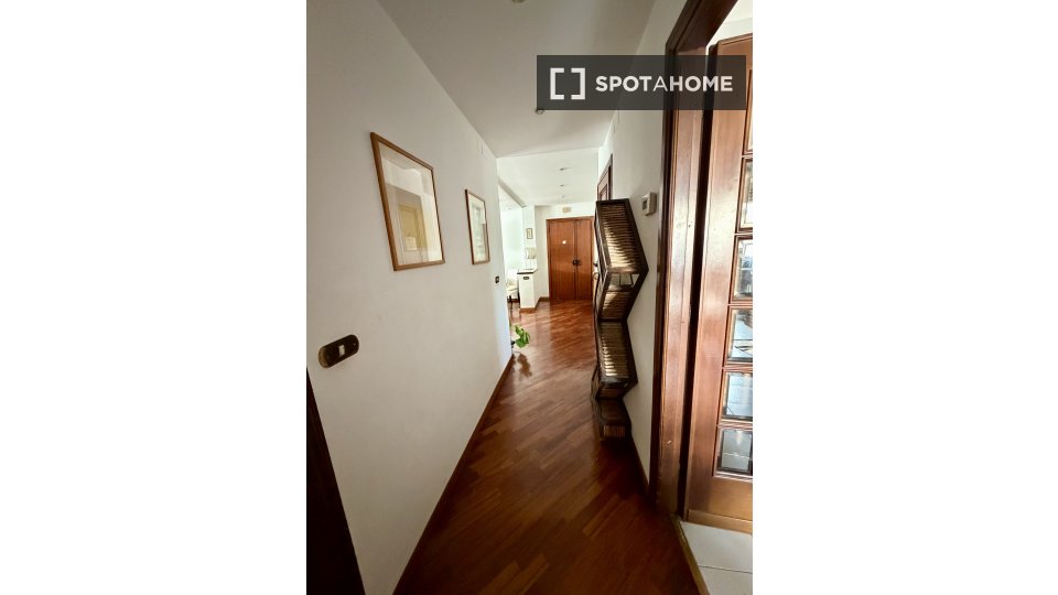 Double room Rome, 2 beds, 100m² — photo 15