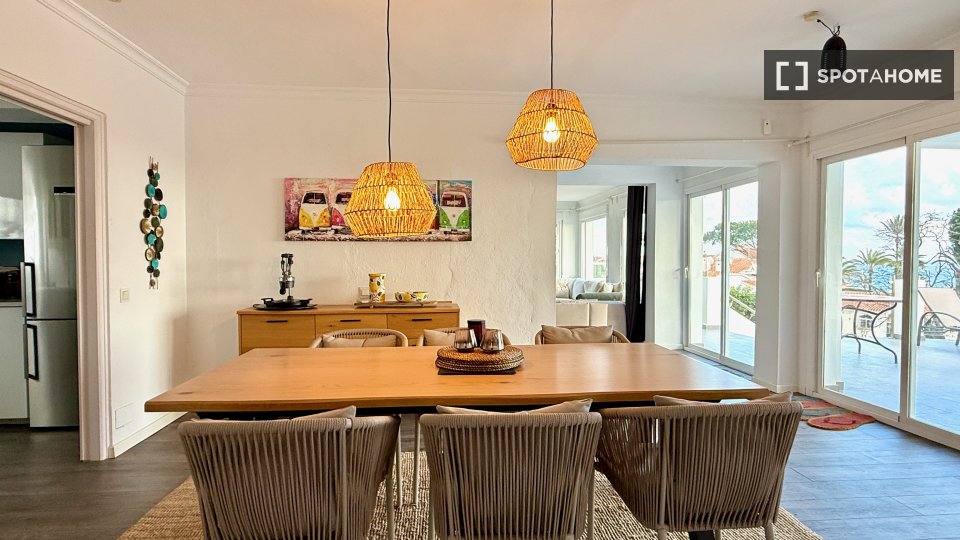 Apartment Malaga, 4 beds, 140m² — photo 16