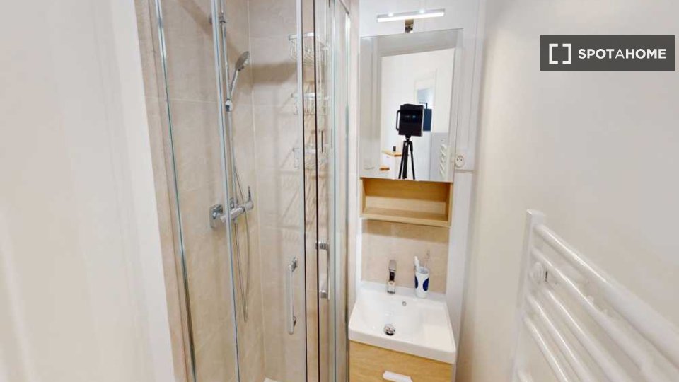 Double room Paris, 5 beds, 100m² — photo 14
