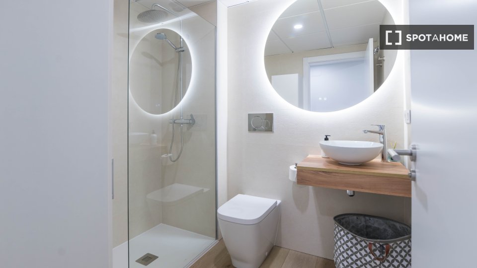 Apartment Valencia, 2 beds, 60m² — photo 14