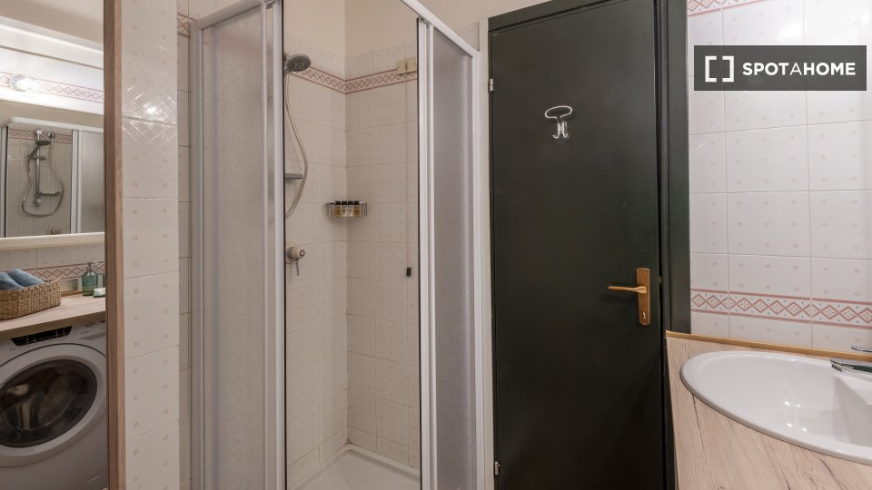 Apartment Milan, 1 bed, 40m² — photo 3