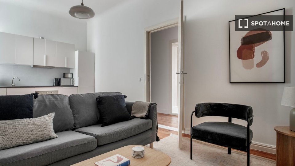 Apartment Berlin, 2 beds, 77m² — photo 11