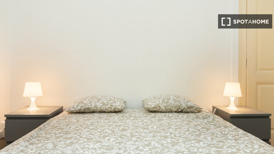 Double room Lisbon, 11 beds — photo 9