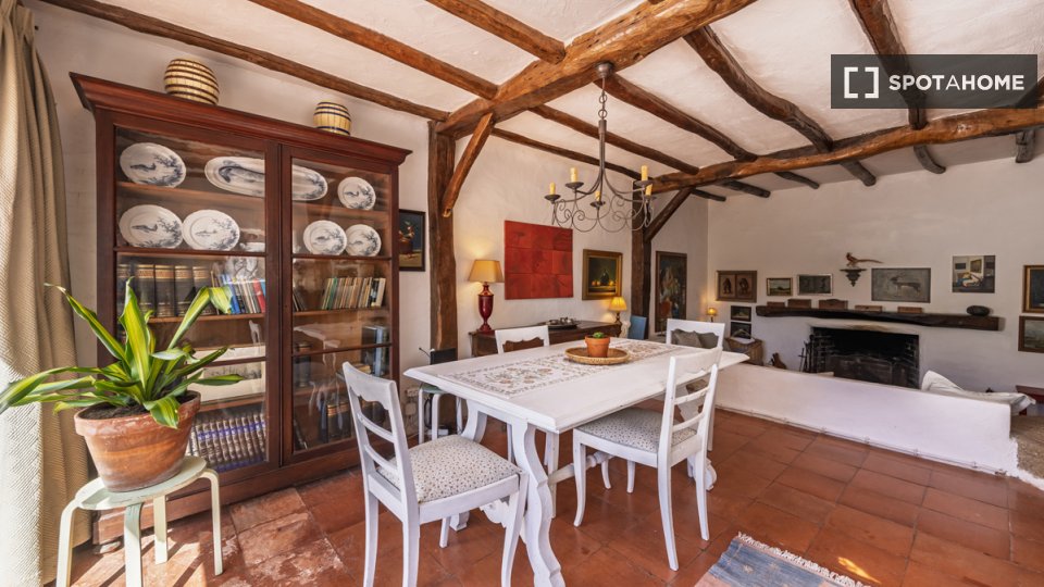 Apartment Lisbon, 4 beds, 200m² — photo 5