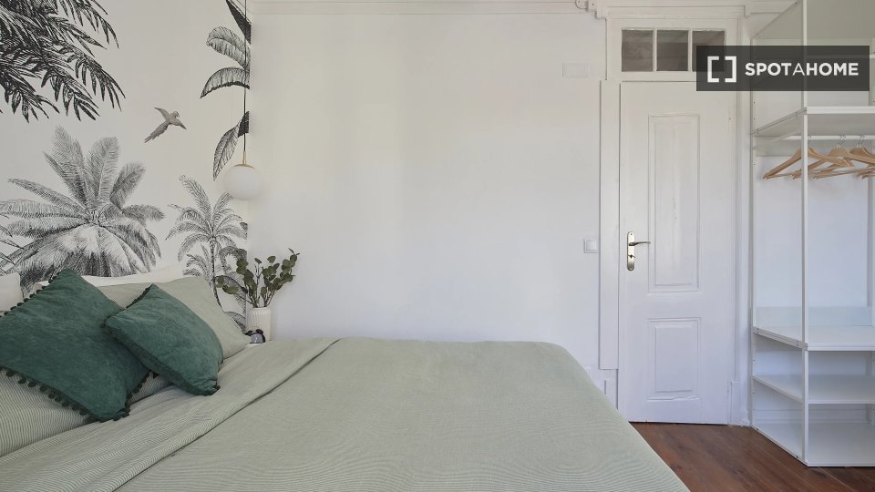 Double room Lisbon, 13 beds — photo 5