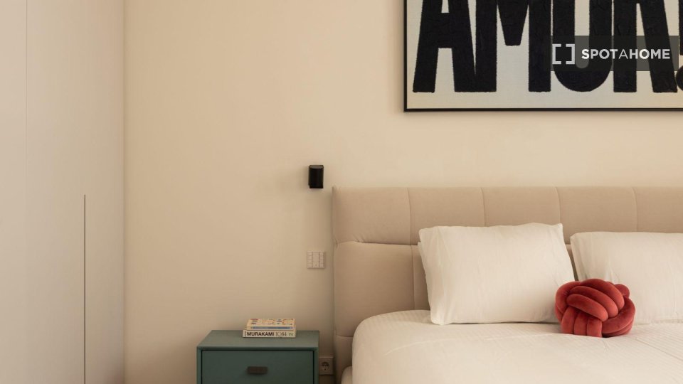 Apartment Lisbon, 1 bed, 70m² — photo 13