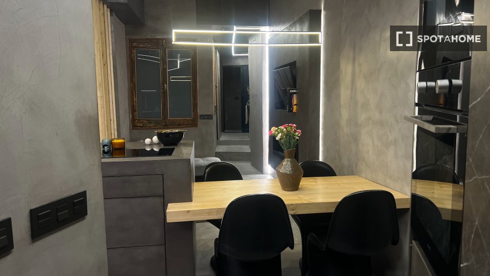 Double room Barcelona, 2 beds, 51m² — photo 12