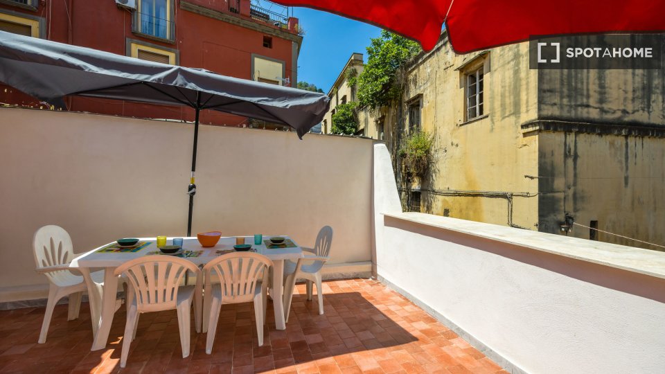 Appartamento Napoli, 2 camere, 79m² — foto 3