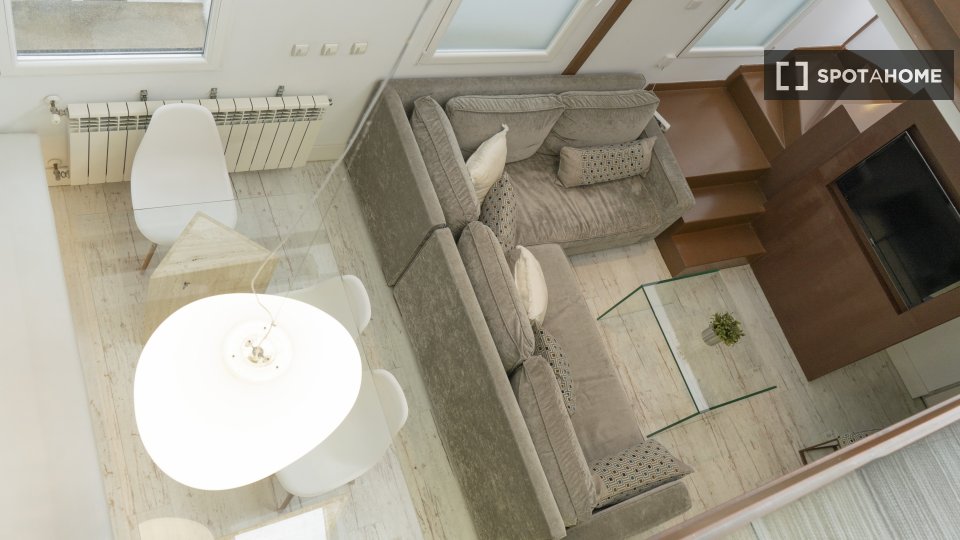 Apartment Salamanca, 2 beds, 70m² — photo 10
