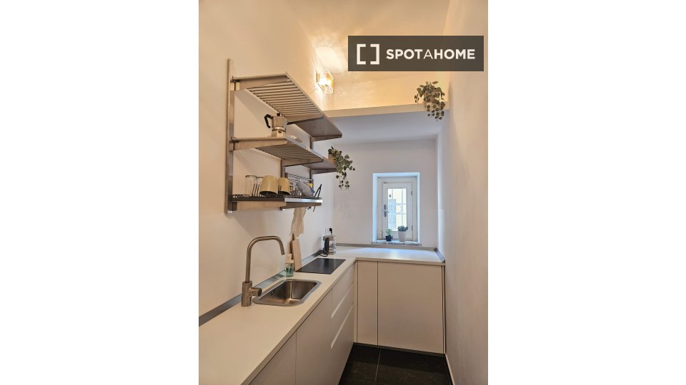 Apartment Rome, 2 beds, 48m² — photo 4