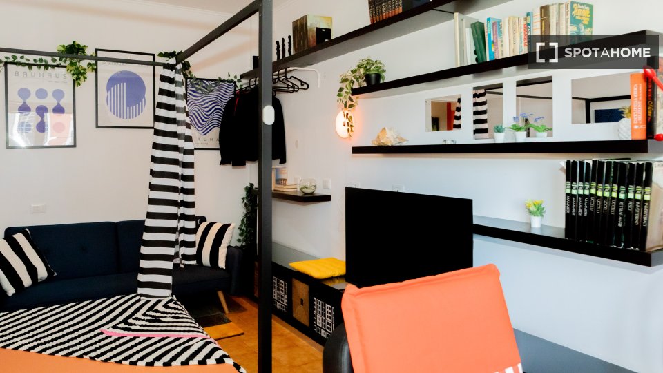 Double room Rome, 5 beds — photo 13
