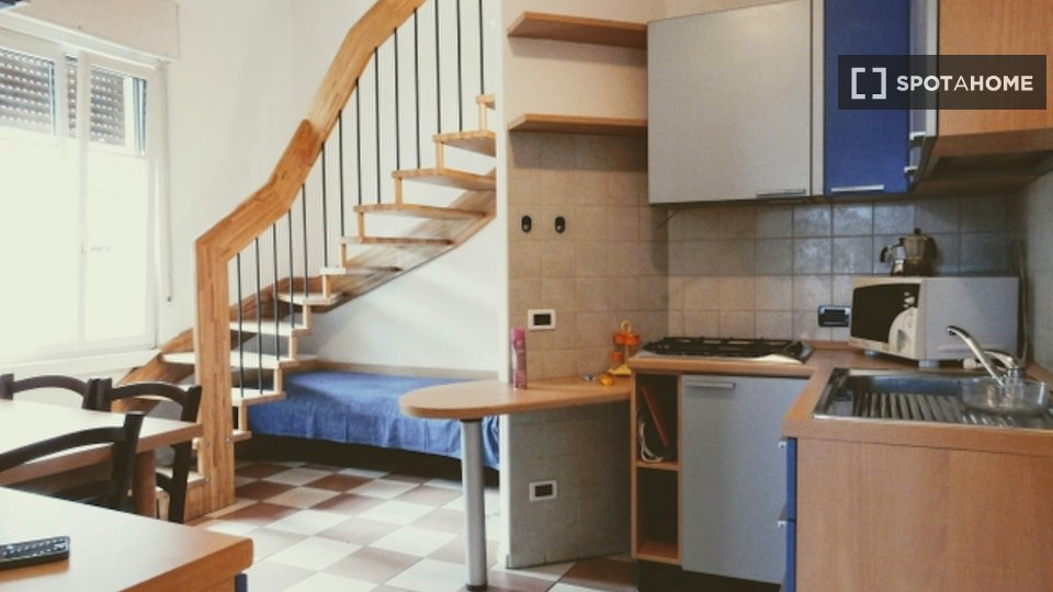 Double room Trento, 3 beds — photo 12