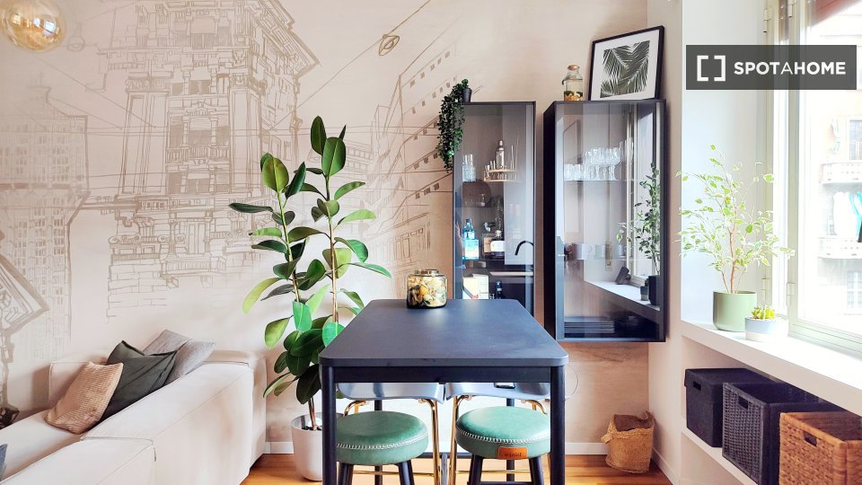 Apartment Milan, 1 bed, 63m² — photo 1