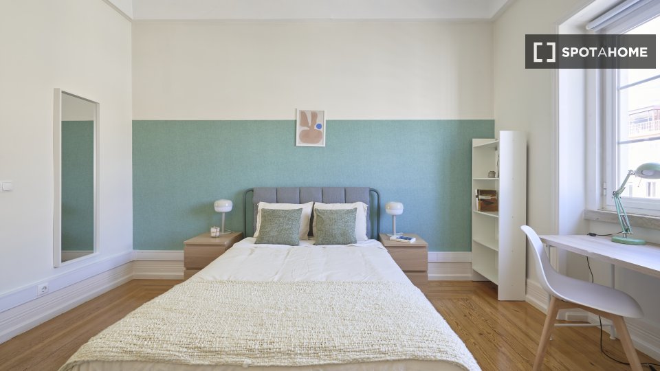 Double room Lisbon, 6 beds — photo 4