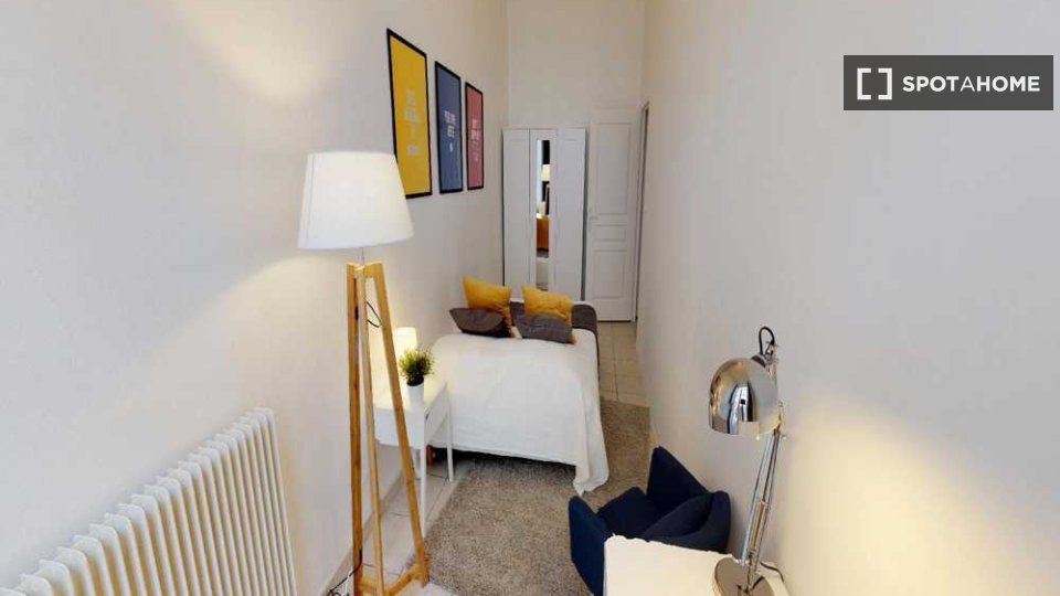 Double room Lyon, 4 beds, 80m² — photo 15