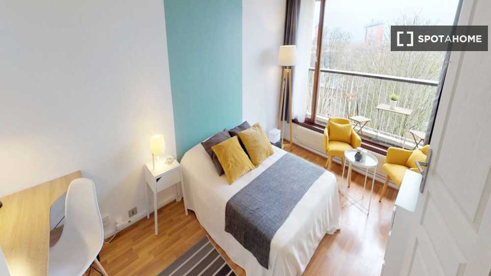 Double room Lille, 5 beds, 110m² — photo 3