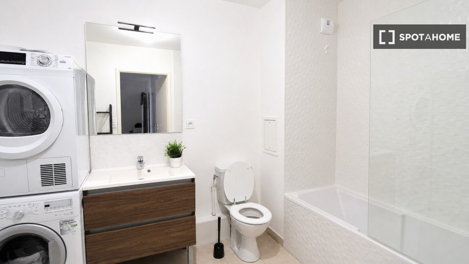 Chambre double Paris, 5 chambres — photo 22
