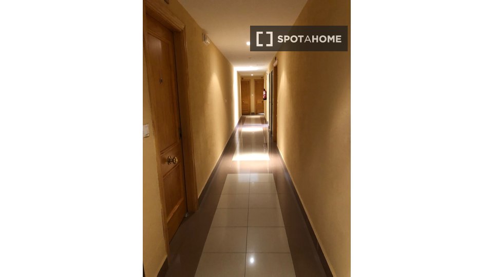 Apartment mono Alicante, 60m² — photo 4