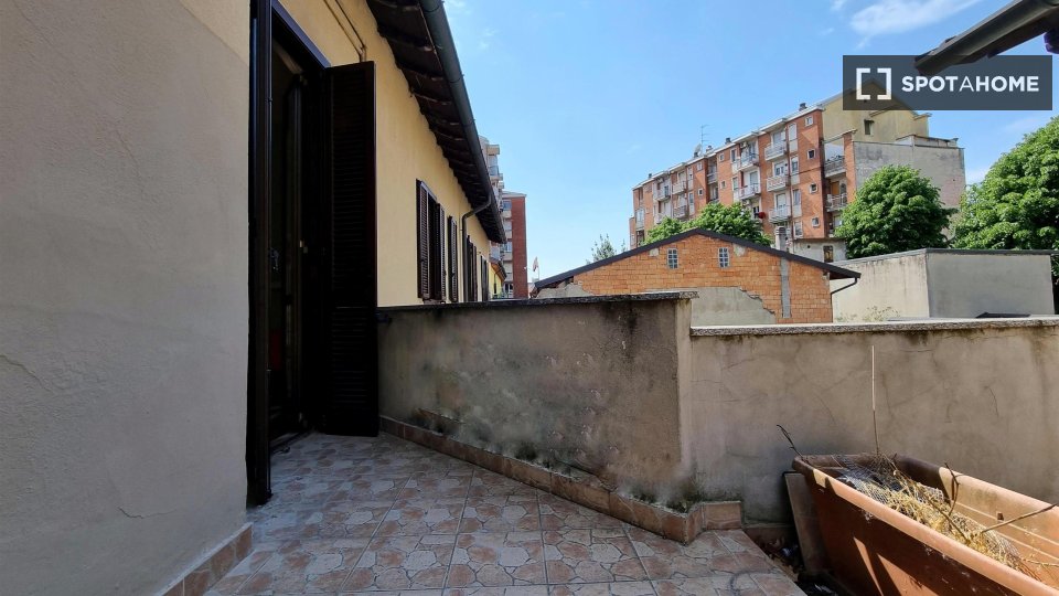 Double room Milan, 4 beds — photo 9