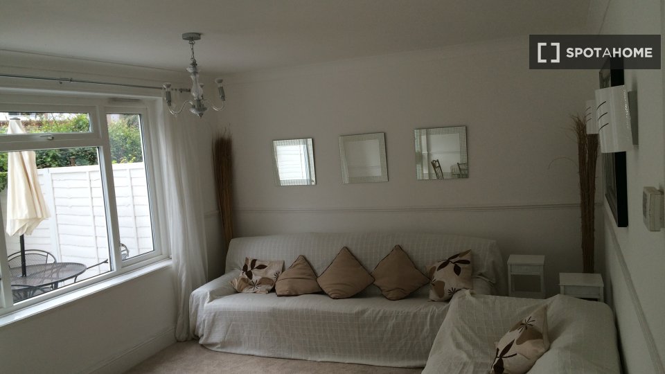 Apartment London, 3 beds, 87m² — photo 17