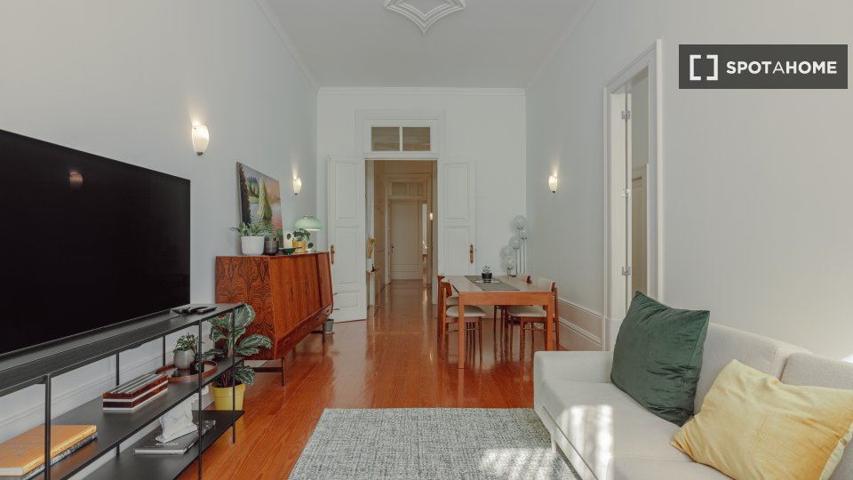 Apartment Porto, 2 beds, 160m² — photo 19