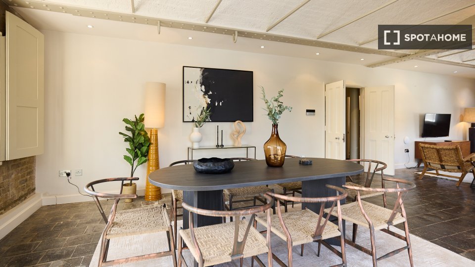 Apartment London, 4 beds, 198m² — photo 9