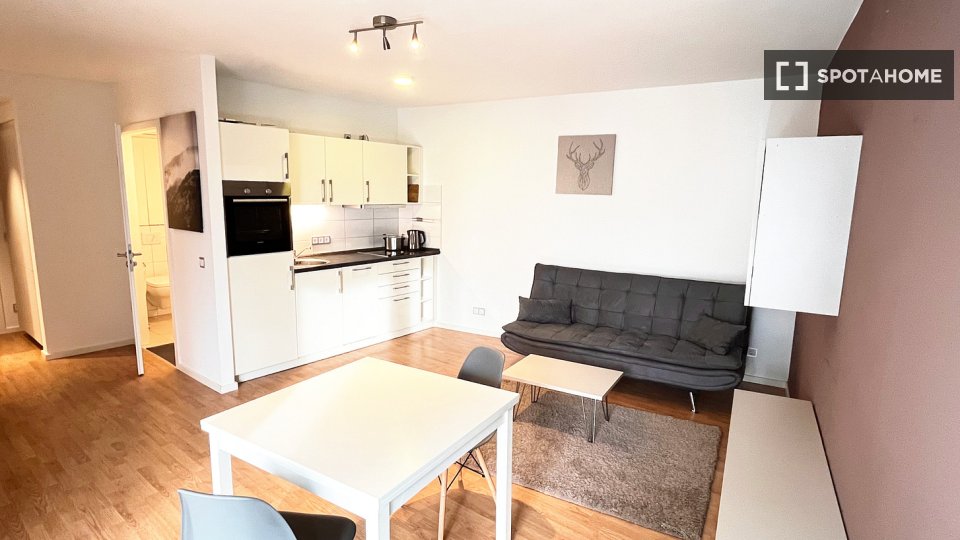 Apartment Berlin, 1 bed, 52m² — photo 9