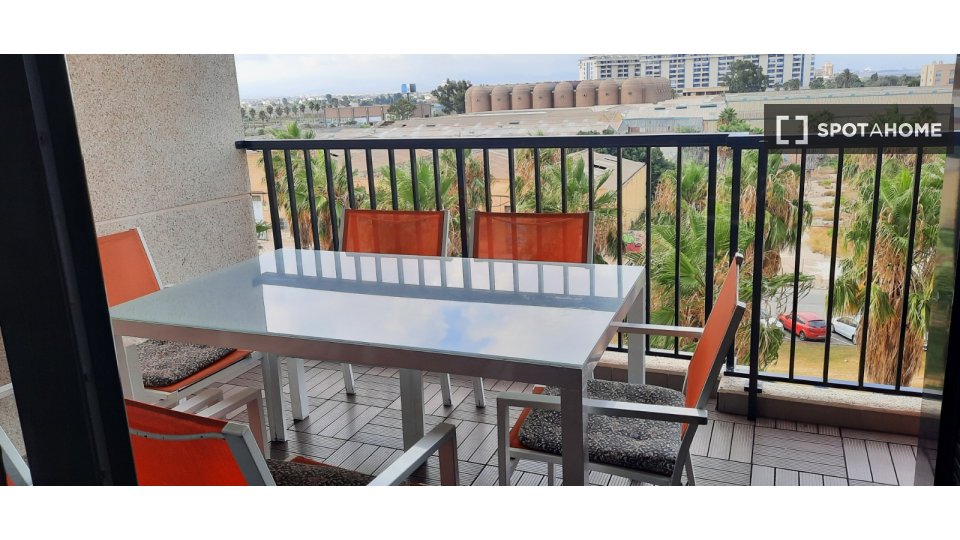 Appartamento Valencia, 2 camere, 68m² — foto 13