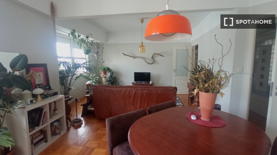 Double room Porto, 3 beds, 100m² — photo 3