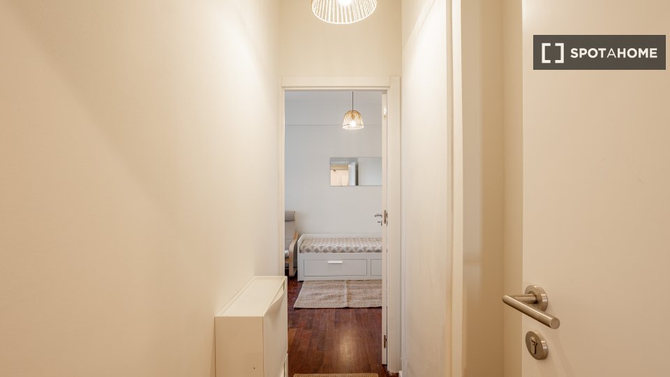 Apartment mono Lisbon, 30m² — photo 4