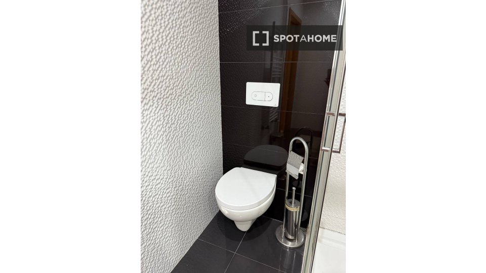 Double room Porto, 2 beds, 125m² — photo 15