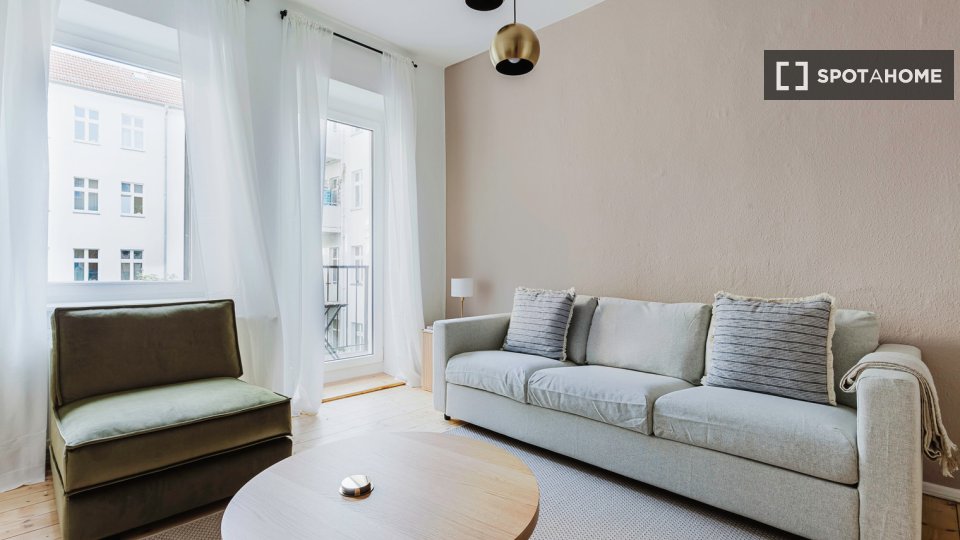 Apartment Berlin, 1 bed, 68m² — photo 4