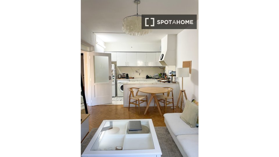 Apartment mono Lisbon — photo 2