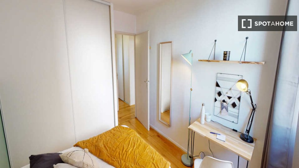 Double room Lyon, 5 beds, 90m² — photo 19