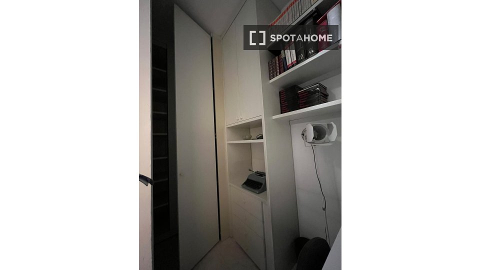 Double room Turin, 1 bed, 120m² — photo 4