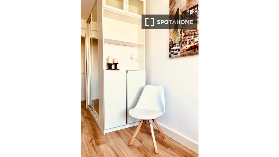 Apartment Madrid, 4 beds — photo 2