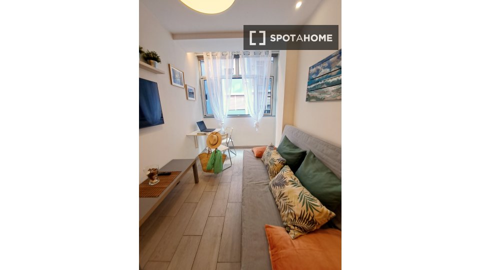 Apartment Santa_Cruz_De_Tenerife, 1 bed, 30m² — photo 1