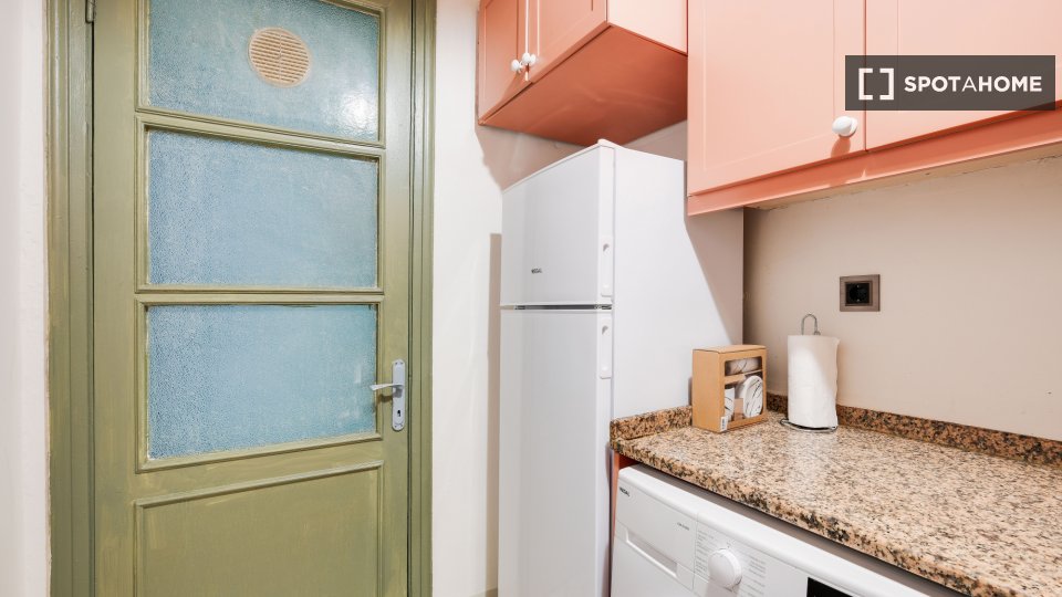 Apartment Istanbul, 1 bed — photo 16