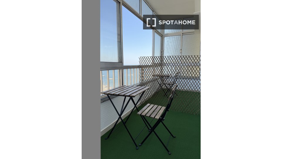Double room Lisbon, 4 beds, 124m² — photo 4