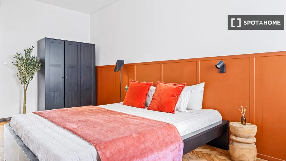 Double room Lisbon, 7 beds — photo 11